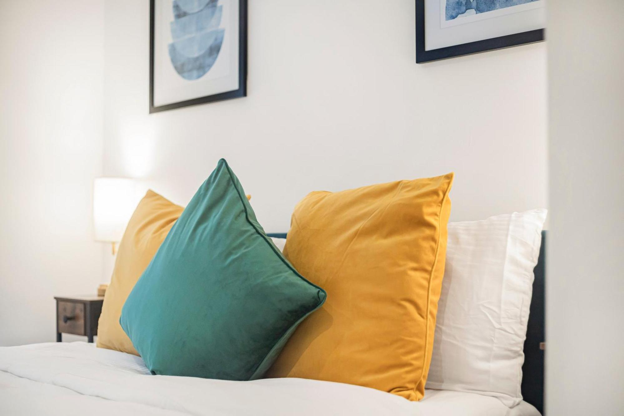 Athera - Hoxton Square 2 Bed, 2 Bath Entire Private Apartment London Eksteriør billede